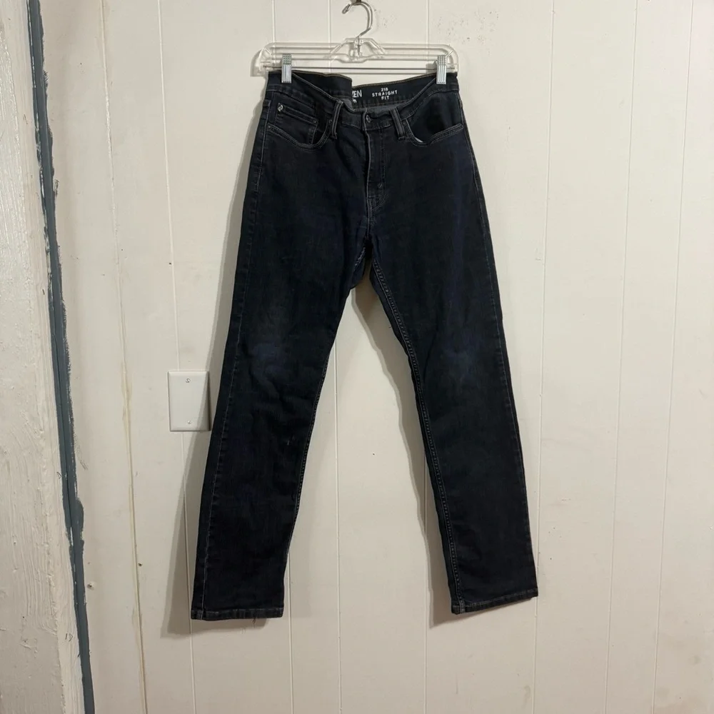 Denizen‎ from Levi's Dark Wash Straight Jeans
